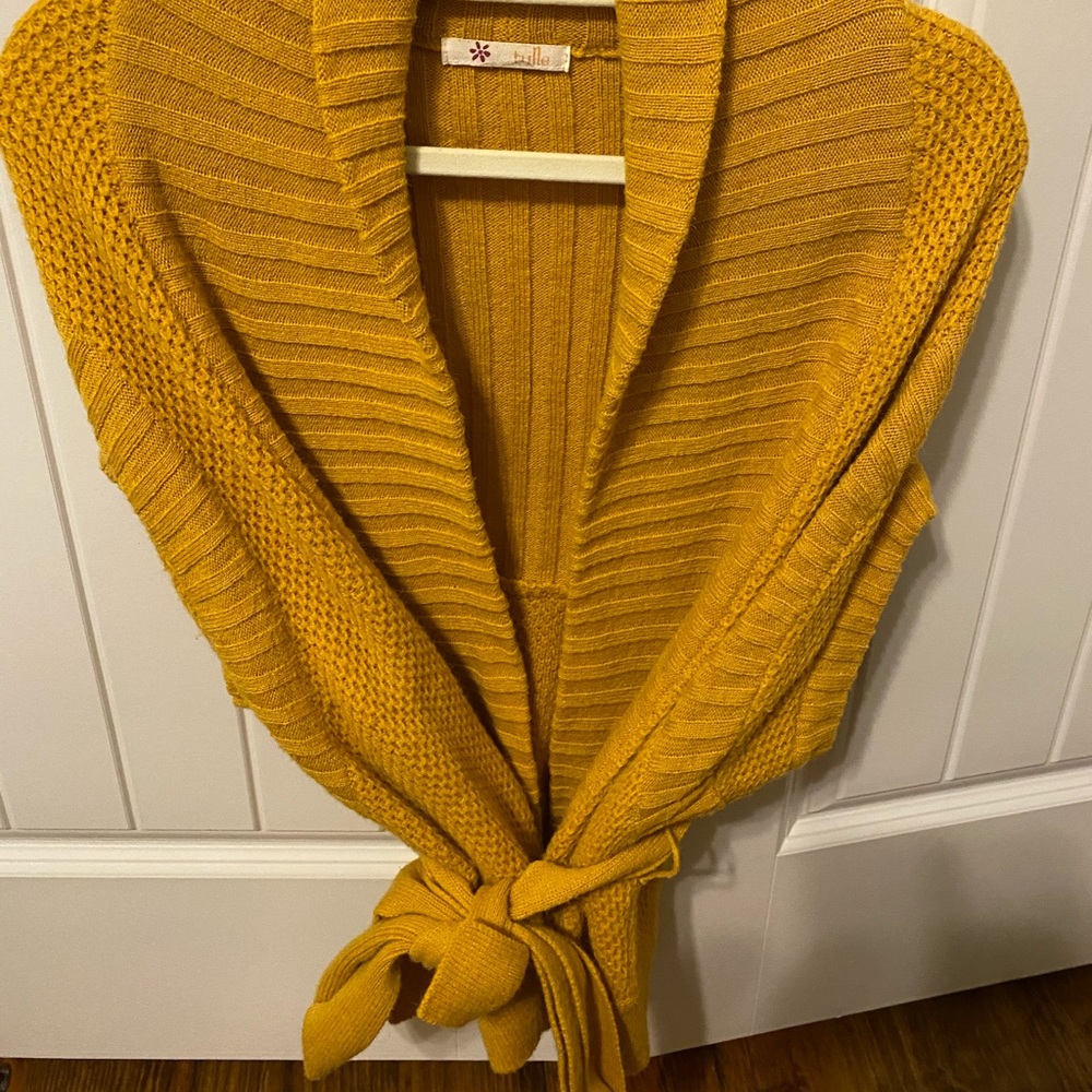 Tulle sweater vest